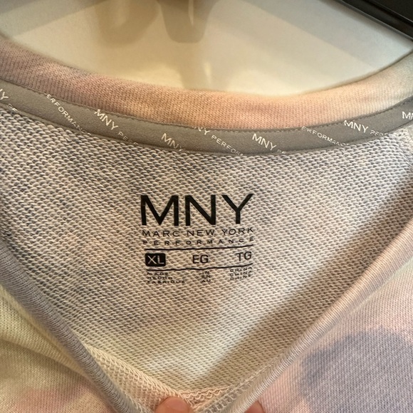 MARC NEW YORK PERFORMANCE
Printed French Terry Sweatshirt - Picture 4 of 5